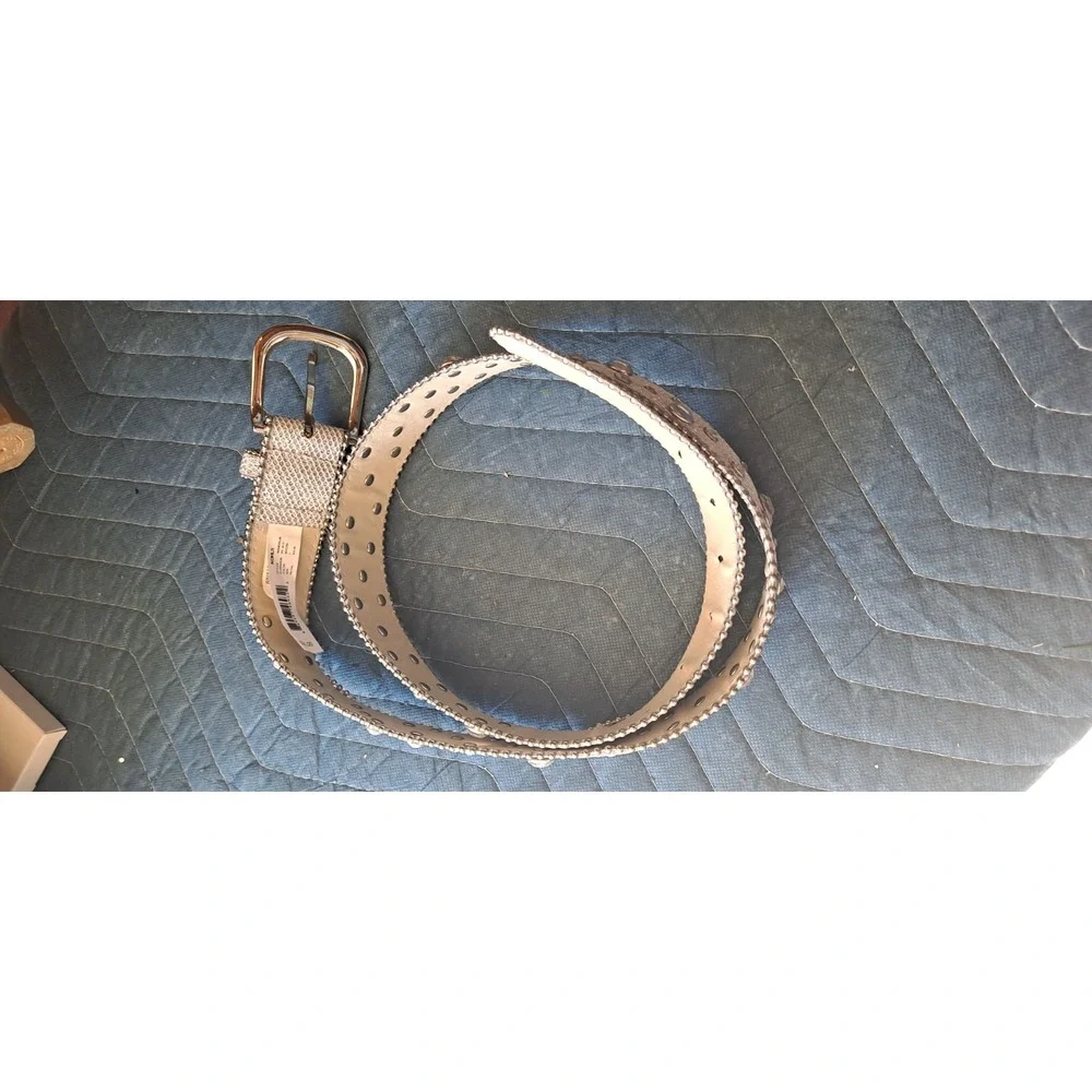Kohls Womens White Sparkly Belt Size‎ Large